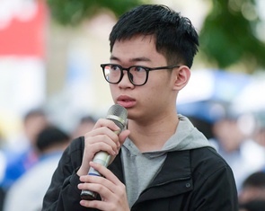 Thí sinh thế hệ cuối gen Z tìm gì tại Ngày hội tư vấn tuyển sinh?