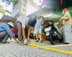 Dẹp lấn chiếm vỉa hè: Trung tâm Đà Nẵng chuyển động, vùng ven còn 'đứng bánh'