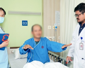 Bỏ qua dấu hiệu đột quỵ không đi khám, bệnh nhân thoát chết dù trễ ở giờ thứ 34