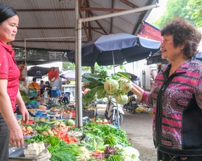 Đồng lương hưu ít ỏi và nỗi lo của người cao tuổi
