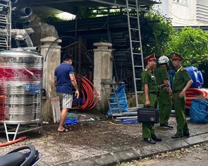 Loạt các phường ở Hội An quyết dẹp lấn chiếm, chậu hoa, cây cảnh, lều bạt đặt trái phép bị tịch thu