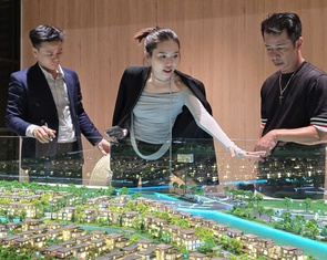 Bất động sản ở miền Trung nổi lên như 'điểm sáng', người mua TP.HCM dạt ra vùng ven?