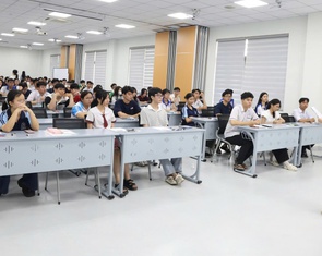 Thủ khoa thi đánh giá năng lực đợt 1 là học sinh Trường phổ thông Năng khiếu