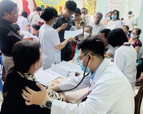Xây dựng 'xã hội phúc lợi'