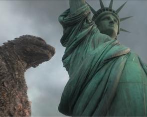 Cảnh nào trong Godzilla Minus Zero lấy cảm hứng từ phim Cloverfield?