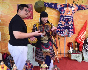 Giỗ Tổ Hùng Vương: Thảo cầm viên miễn phí khu lễ hội theo khung giờ mỗi ngày