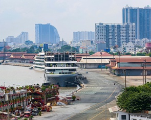Đề xuất mở rộng đường Nguyễn Tất Thành cùng lúc với làm đường sắt Bến Thành - Cần Giờ