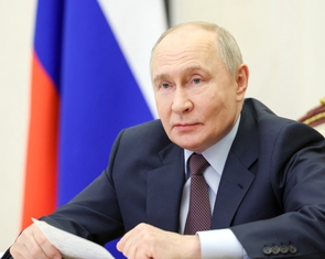 Tin tức thế giới 24-4: Ông Putin giải thích về việc cắt Internet ở Nga; ông Trump nói về giá xăng