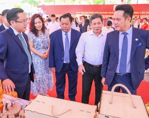 'Doanh nhân không còn phải đến xin xỏ hay đợi ban phát, mà là đồng tác giả của chính sách'
