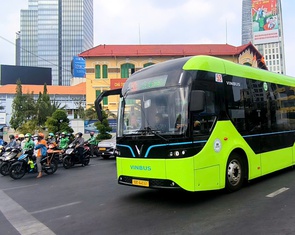 Đề xuất mở tuyến xe buýt chở khách tới sân bay Tân Sơn Nhất, Long Thành