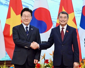 Hàn Quốc đề nghị tham gia dự án điện hạt nhân, đường sắt tốc độ cao tại Việt Nam