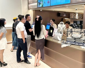 Chuỗi đồ uống ở Việt Nam đóng bớt để giữ lợi nhuận