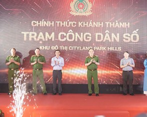Trạm Công dân số: Giải quyết thủ tục, chăm sóc sức khỏe ngay trong khu dân cư