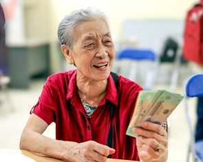 Giấy ủy quyền nhận lương hưu theo luật cũ hết hiệu lực sau 30-6-2026