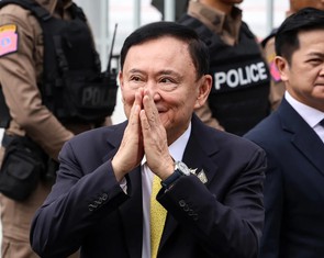 Ông Thaksin được ra tù sớm 4 tháng