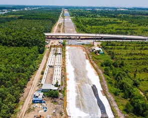 UBND TP.HCM chỉ đạo khẩn sau phản ánh của Tuổi Trẻ về thế khó ngày về đích của vành đai 3 phía tây