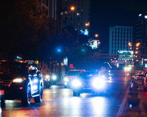 Thật sợ những tay lái ra đường bấm còi xe như 'án mạng tới nơi'