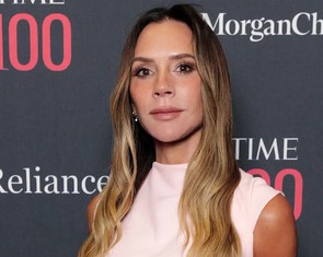 Victoria Beckham ví quay phim tài liệu cho Netflix như trị liệu tâm lý cường độ cao