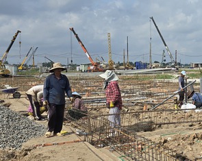 Nhu cầu nhà ở xã hội 'ấm dần' lên ở khu lấn biển Phú Cường Phú Quý