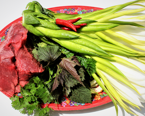 Hoa thanh long xào thịt bò, nấu canh tôm, làm gỏi... quá ngon