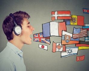 Có AI, cần học ngoại ngữ nữa không?