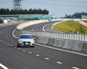 Vào cao tốc Biên Hòa - Vũng Tàu đoạn qua thành phố Đồng Nai, tài xế lưu ý gì?