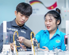 Đổi mới liên tục để xây dựng trường nghề chất lượng cao