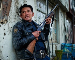 Phim của tài tử Hwang Jung Min, Jo In Sung gây chấn động Cannes