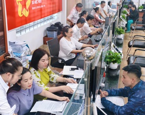 Phân cấp cho chủ tịch UBND cấp xã ở TP.HCM tiếp nhận, điều động, biệt phái, kỷ luật công chức