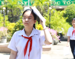 Đề văn thi lớp 10 Đà Nẵng được khen ‘rất dễ thương’