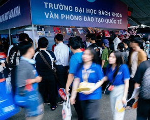 Ngày hội Lựa chọn nguyện vọng: Giúp thí sinh 'gỡ rối' trước giờ chốt nguyện vọng