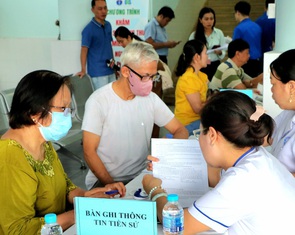Xây 'lá chắn' bệnh tật từ xa: TP.HCM đang tăng tốc khám sức khỏe miễn phí cho toàn dân