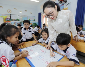 TP.HCM: đăng ký tuyển sinh lớp 1, lớp 6 ra sao?