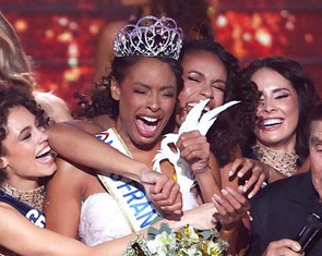 Miss France tuyên bố rút khỏi Miss Universe 2026
