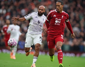 Vòng 35 Premier League: Đại chiến vì tương lai
