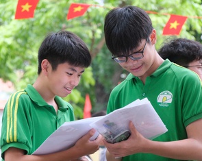 Gợi ý bài giải môn tiếng Anh thi lớp 10 Hà Nội