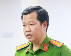 Quản lý vỉa hè ở TP.HCM: Xử phạt là ‘biện pháp cuối cùng’