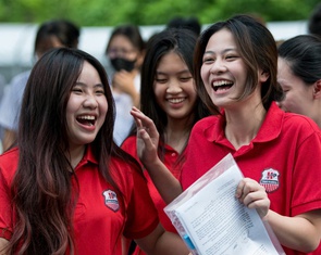 Thêm hơn 250 chương trình đào tạo đại học được thu học phí vượt trần