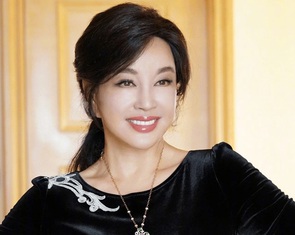 Lưu Hiểu Khánh dính bê bối sống chung trợ lý suốt 6 năm dù chưa ly hôn