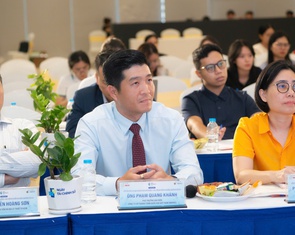 Doanh nghiệp đẩy mạnh thanh toán số, ngân hàng nói gì về chính sách phí?