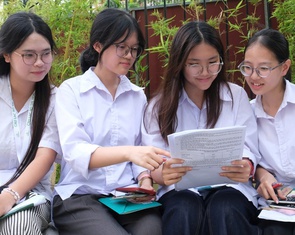 Đề địa lý thi tốt nghiệp THPT 2026: Thí sinh tự tin, giáo viên dự đoán phổ điểm chủ yếu 7 điểm