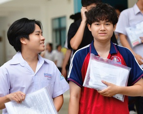 Bài giải 48 mã đề môn tiếng Anh thi tốt nghiệp THPT 2026