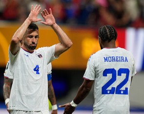 Hậu vệ Cape Verde suýt lỡ World Cup vì tưởng lời mời lên tuyển là... thư rác