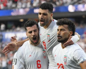 Cầu thủ Iran: 'Chúng tôi kiệt sức vì phải di chuyển qua lại giữa Mỹ và Mexico'