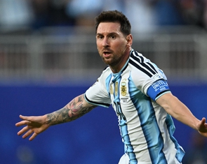 Argentina - Algeria (hiệp 2) 1-0: Messi lập cú đúp
