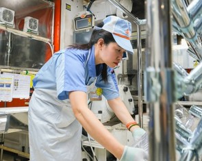 Tin tức sáng 6-6: Công đoàn sẽ đề xuất tăng lương tối thiểu, điều chỉnh vùng lương