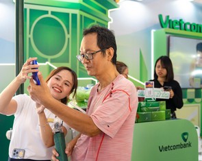 Khám phá 'ngân hàng trong lòng bàn tay' của Vietcombank