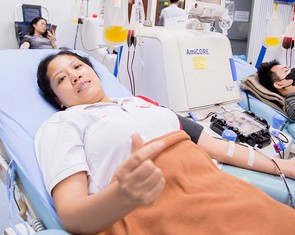 Từ ‘lén lút’ giấu chồng đi hiến máu thành người hiến máu tiêu biểu toàn quốc