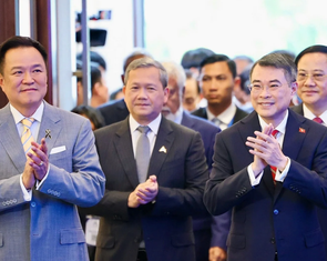 Thủ tướng Lê Minh Hưng và Thủ tướng 4 nước ASEAN dự khai mạc Diễn đàn Tương lai ASEAN
