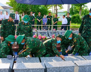 Đồng Tháp lấy mẫu ADN hài cốt liệt sĩ chưa xác định danh tính